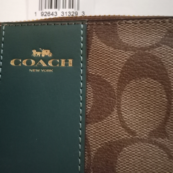 ♦Coach VTG Corner Zip Wristlet F58035-Khaki & Dark Turquoise- Brand New With Tag - Picture 5 of 16